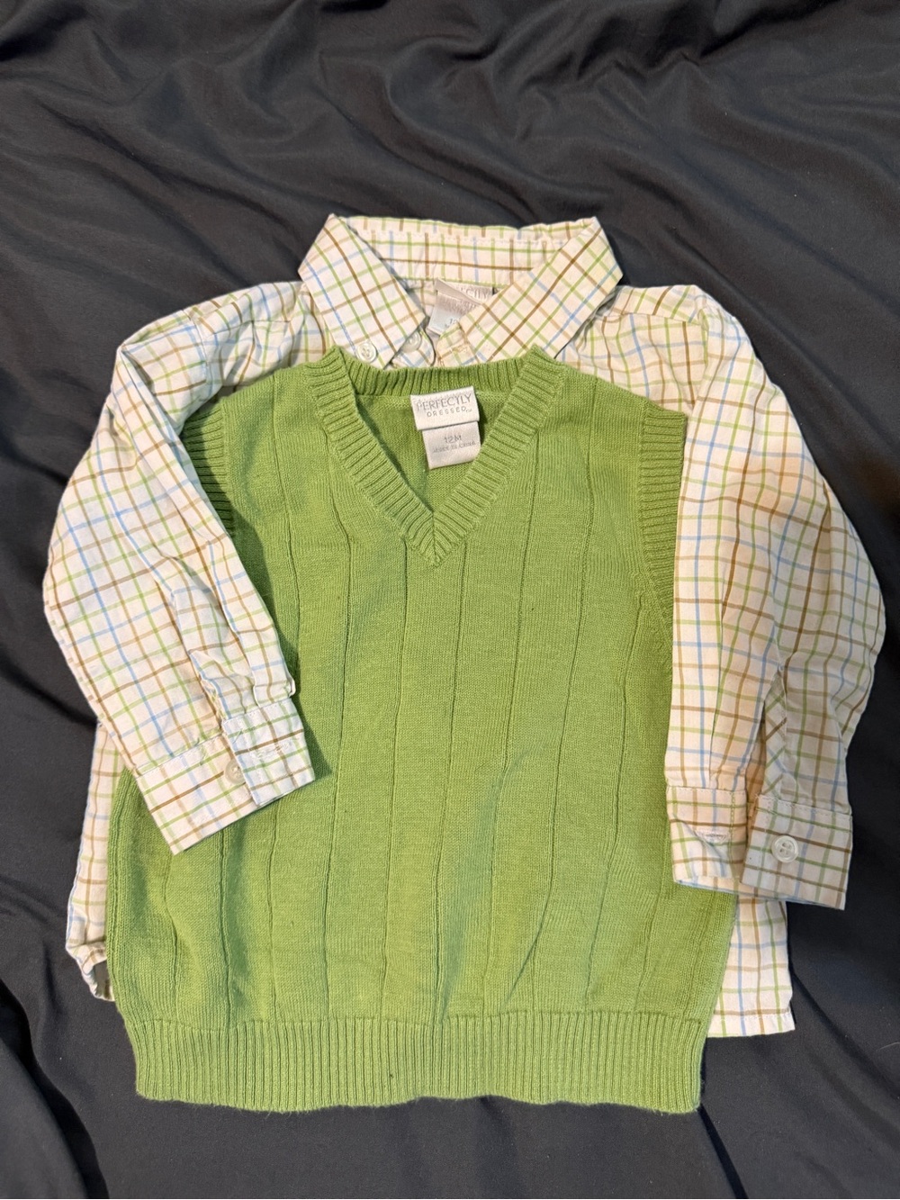 Green Knit Sweater Vest with Plaid Button-Down Shirt - Kids
